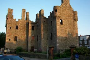 MacLellan's Castle